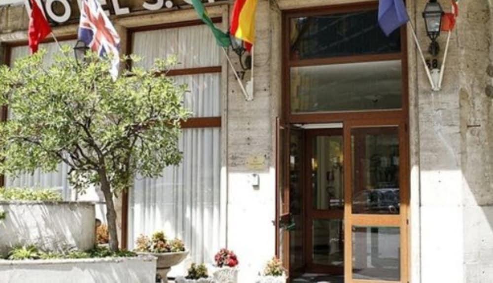 Gh Hotel San Giusto Rome Exterior photo