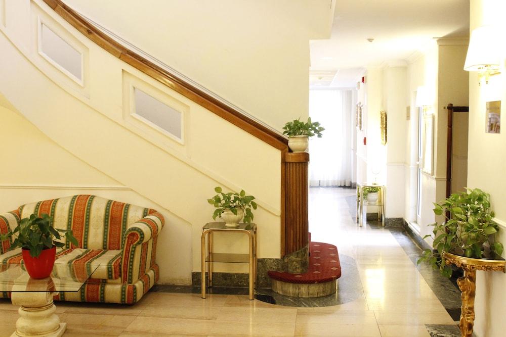 Gh Hotel San Giusto Rome Exterior photo