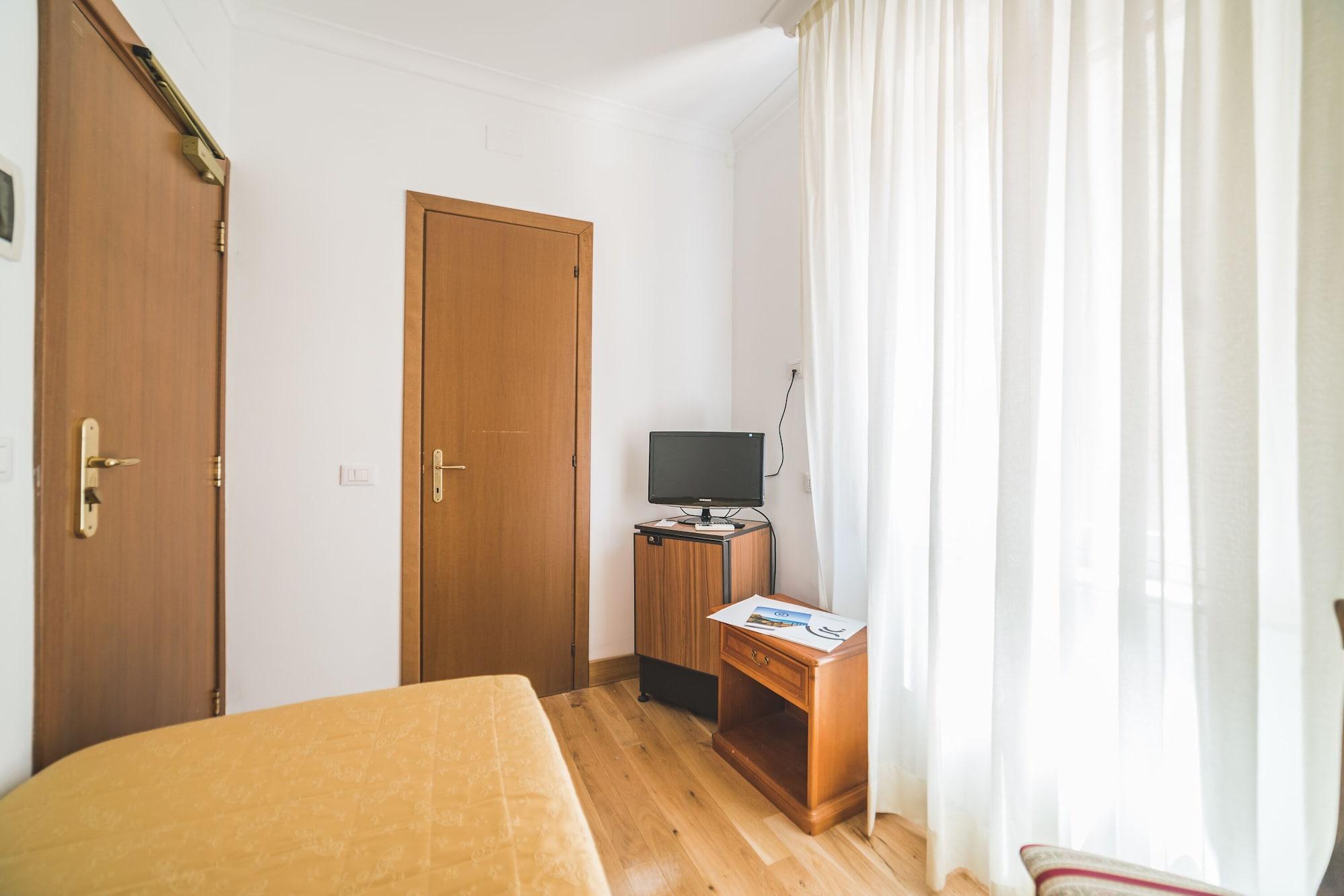 Gh Hotel San Giusto Rome Exterior photo