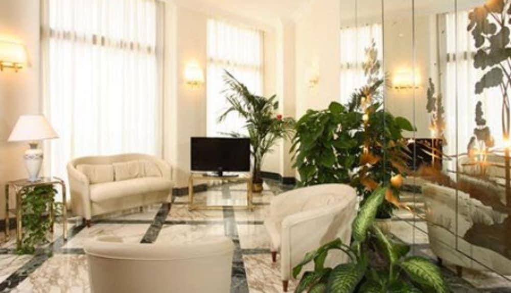 Gh Hotel San Giusto Rome Exterior photo